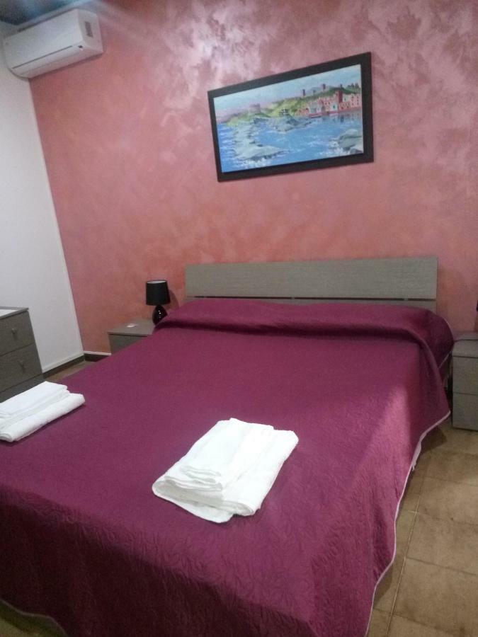 Su Casciu Bed & Breakfast Bosa Bagian luar foto