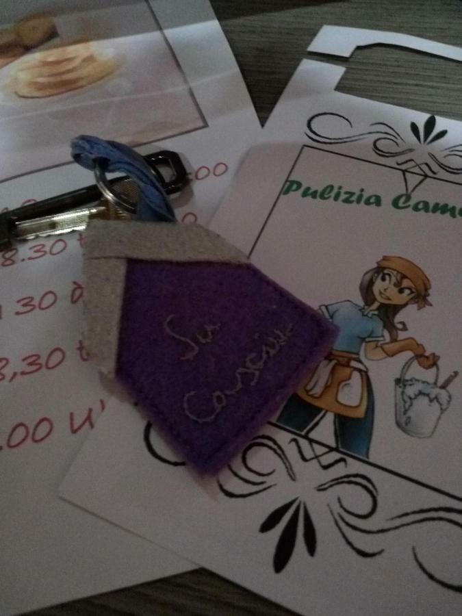 Su Casciu Bed & Breakfast Bosa Bagian luar foto